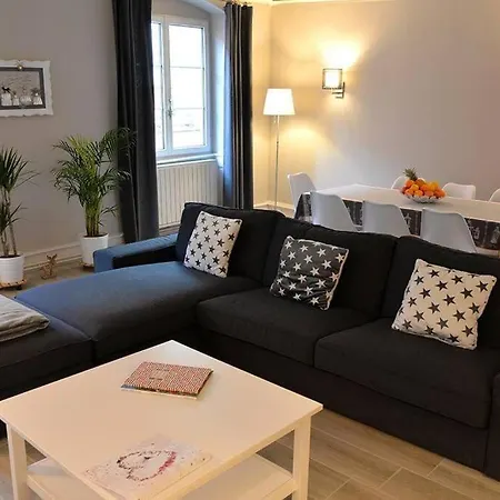 Once Upon A Time, Luxury Appart, 8 Guests, 3br Apartmán Colmar